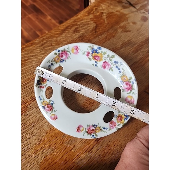 Vtg Floral White Ceramic Wall Mount Toothbrush & Cup Holder Cottage Country - Picture 13 of 15